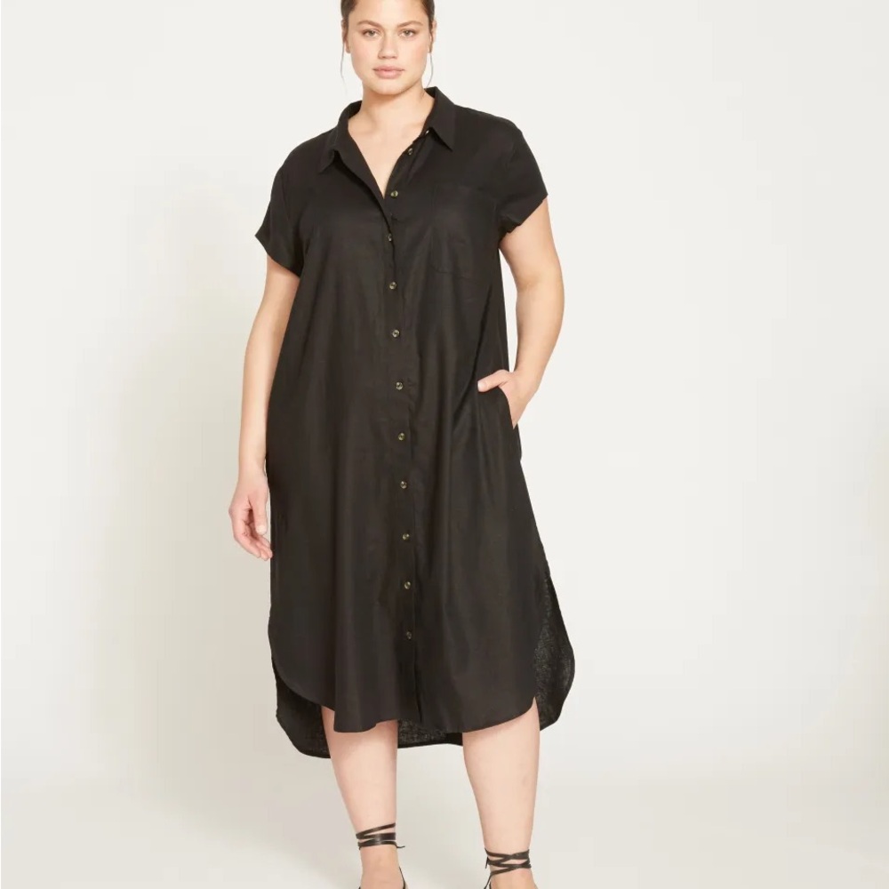 Universal Standard Dune Linen Button-Up Midi Dress in Black (sold out color)